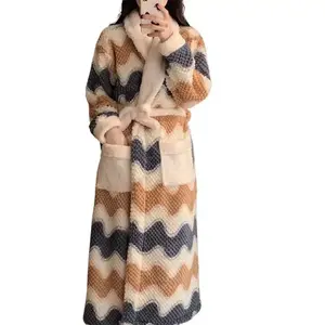 Women's Pajamas Cute Pijama Winter Sleepwear Warm Robe Sets Long Home Wear Bathrobe Plus Velvet Warmth Coral Fleece Nightgown Loungewear Womenswear Can be used with raincoat