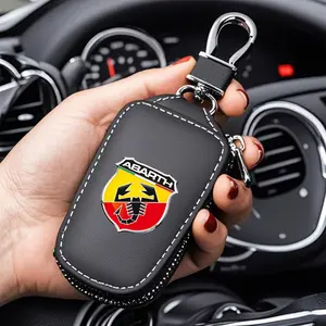 D-Type Leather Keychain Zipper Pouch with Metal Hook, Suitable for Fiat Abarth 595, 500, 124 Spider Car Key Cover Accessories