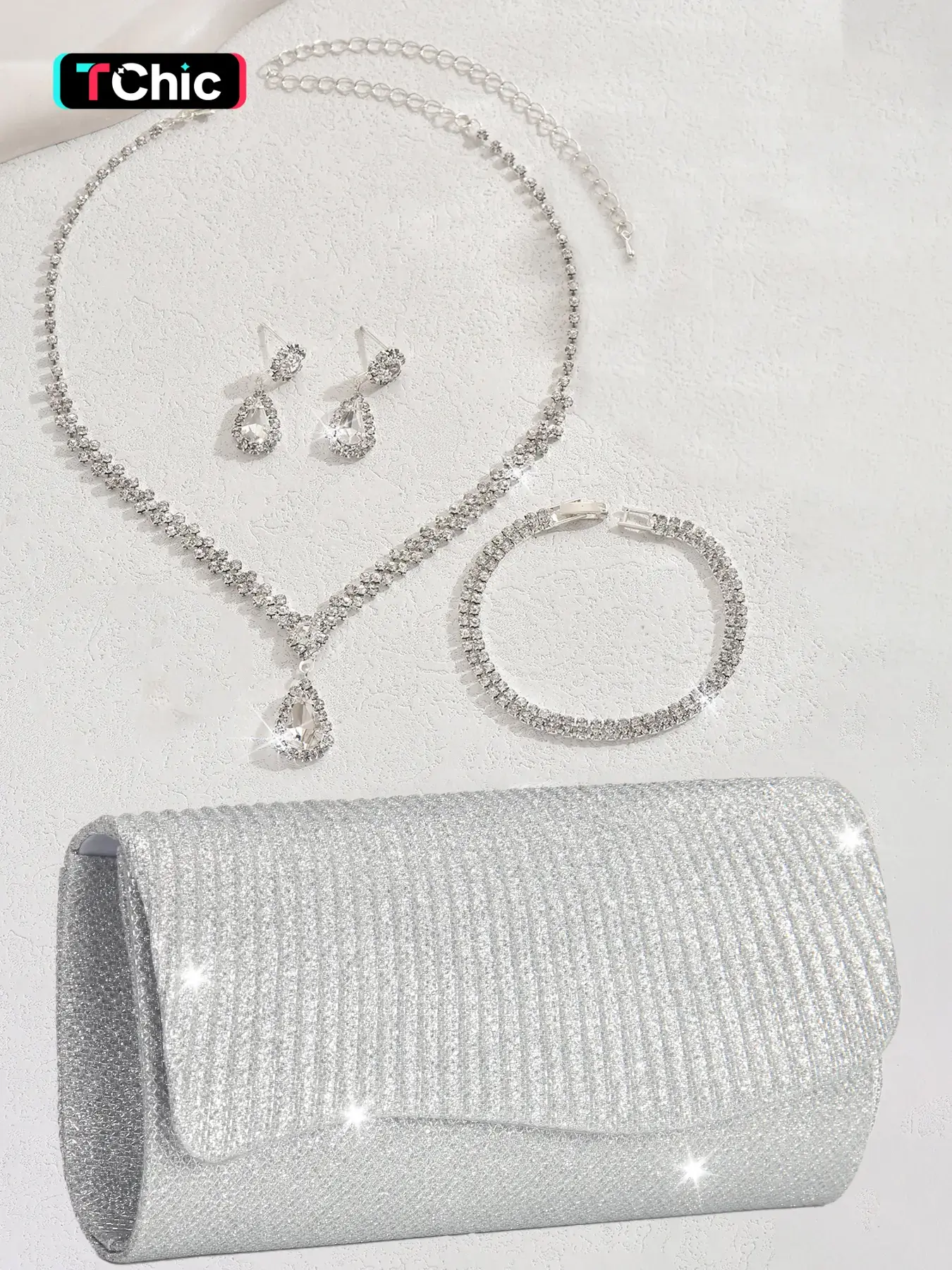 Elegant Sparkling Dazzling Shimmering Solid Color Ladies' Evening Bag with Shoulder Chain, Elegant Stylish Purse, Party Ladies' Matching Bag Set: Clutch Bag, Rhinestone Earrings, Necklace & Bracelet, Set of 4, Polished Look
