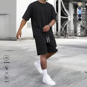 Men’s minimalist short-sleeve T-shirt and shorts set for summer—versatile casual athletic two-piece featuring a crew-neck short-sleeve T-shirt paired with drawstring-waist casual shorts; ideal for everyday outdoor wear, outdoor fitness, and commuting; loo