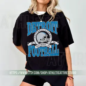 Detroit Football Vintage Sweatshirt T-Shirt, Detroit Lion Football Tee, Detroit Football Shirt, Detroit Lion Sweater, Sunday Football FVR18