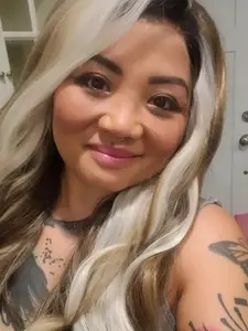 IMstyle lulu Ombre Brown with  Beige Highlight curly Hairstyle Glueless with elastic bands lace Front Synthetic wig Adjustable-S48-2141（13*4）