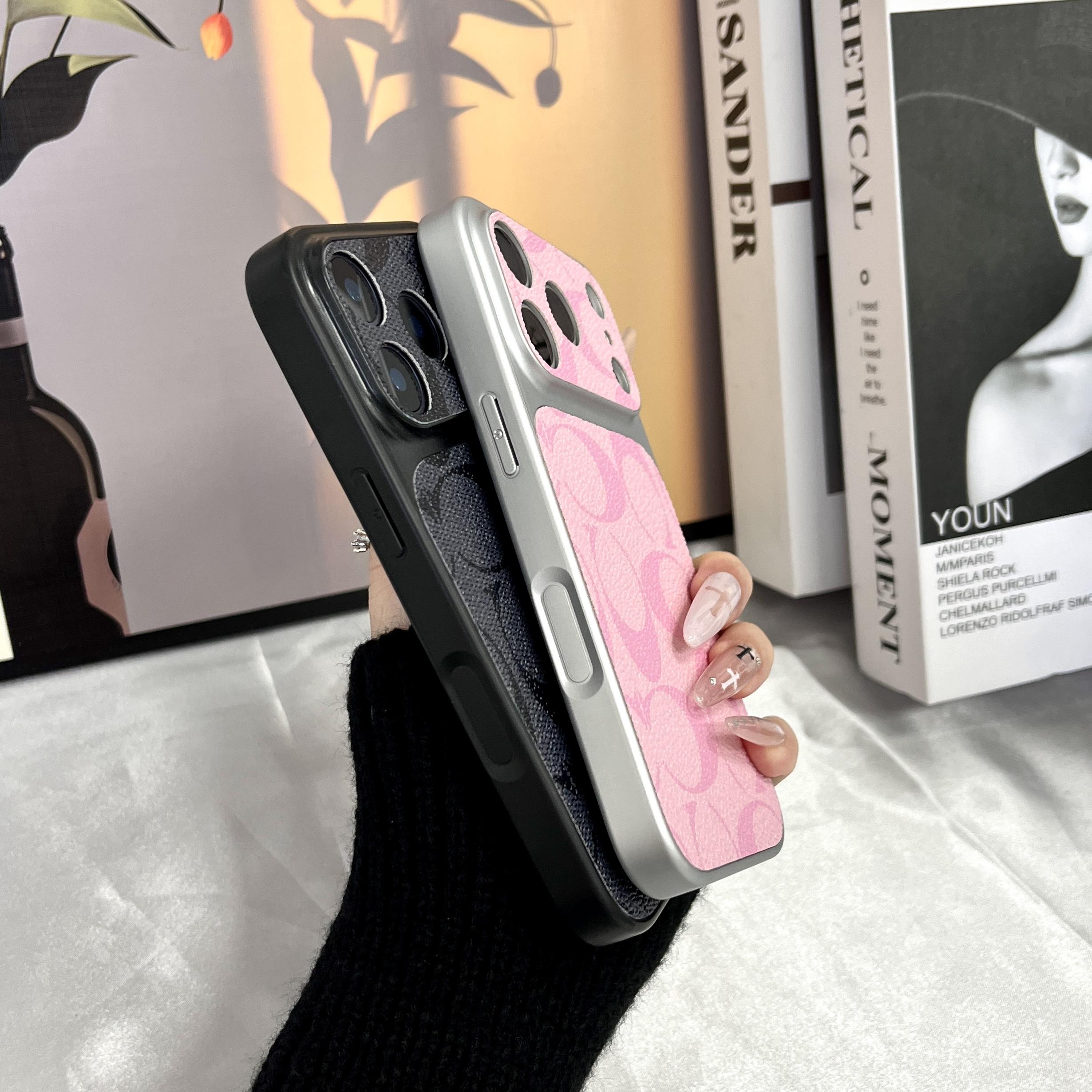 Viral high-endleather pattern phone case Suitable for iPhone 17/16/15/14/13/Pro/Max,Shockproof Protective Cover leather material, and dropprotection. leather phone case forbothboys and girls.17 promax case/16plus case/15promaxcaseProtective Case|Best Gift