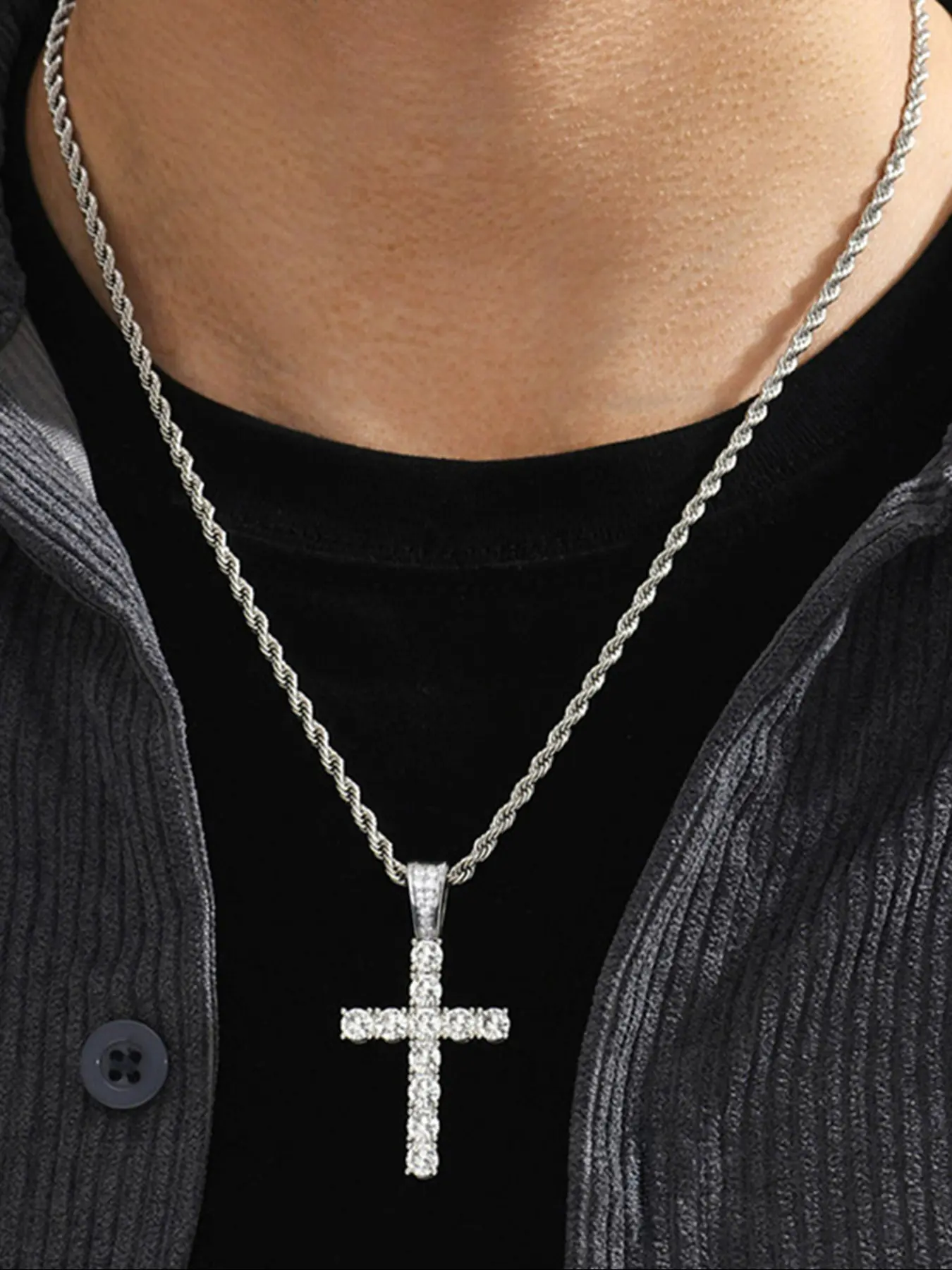 Men's Hip Hop Cross Design Cross Pendant Necklace, Rhinestone Bling Jewelry, Street Style Fashion Accessory, Casual All-Season Wear, Cuban Cross Necklace, Cross Necklace Chain, Copper Necklace, Jewelry Gifts