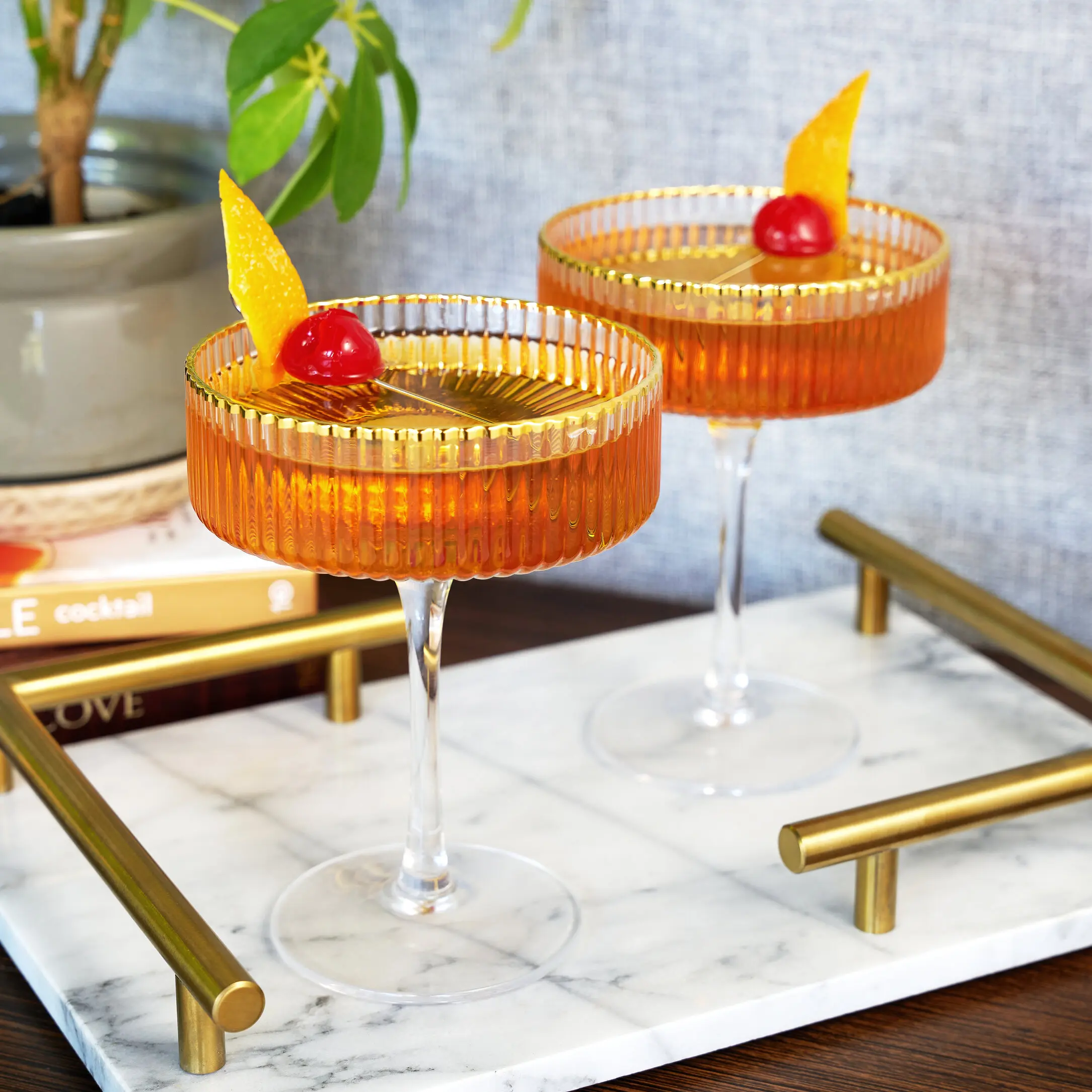 Meridian Crystal Coupe Glasses Set of 2 - Gold Rim Vintage Glassware Gifts for Mojito & Margarita Lovers, Cocktail Parties, Serve Luxe Vibes