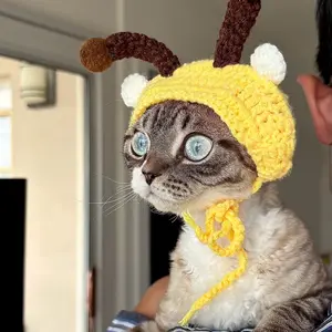 Handmade Crochet Cat Hat – Cute Bumblebee Costume Bonnet for Cats & Small Dogs