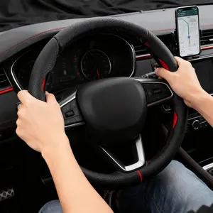 Super drill leather Steering Wheel Cover Breathable Sweat Absorbent Non Slip Grip Suitable for All Seasons Round Shape Design Enhances Car Automotive Steeringwheelcover Car Interior Kit