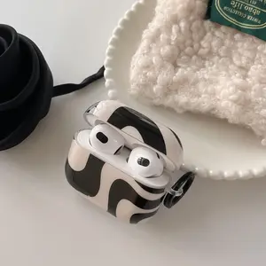 Cow Pattern Earphone Case for Apple AirPods Pro 3/2/1, Cute Protective Cover for AirPods 3/2/1, Stylish Accessory for Daily Use, Protection