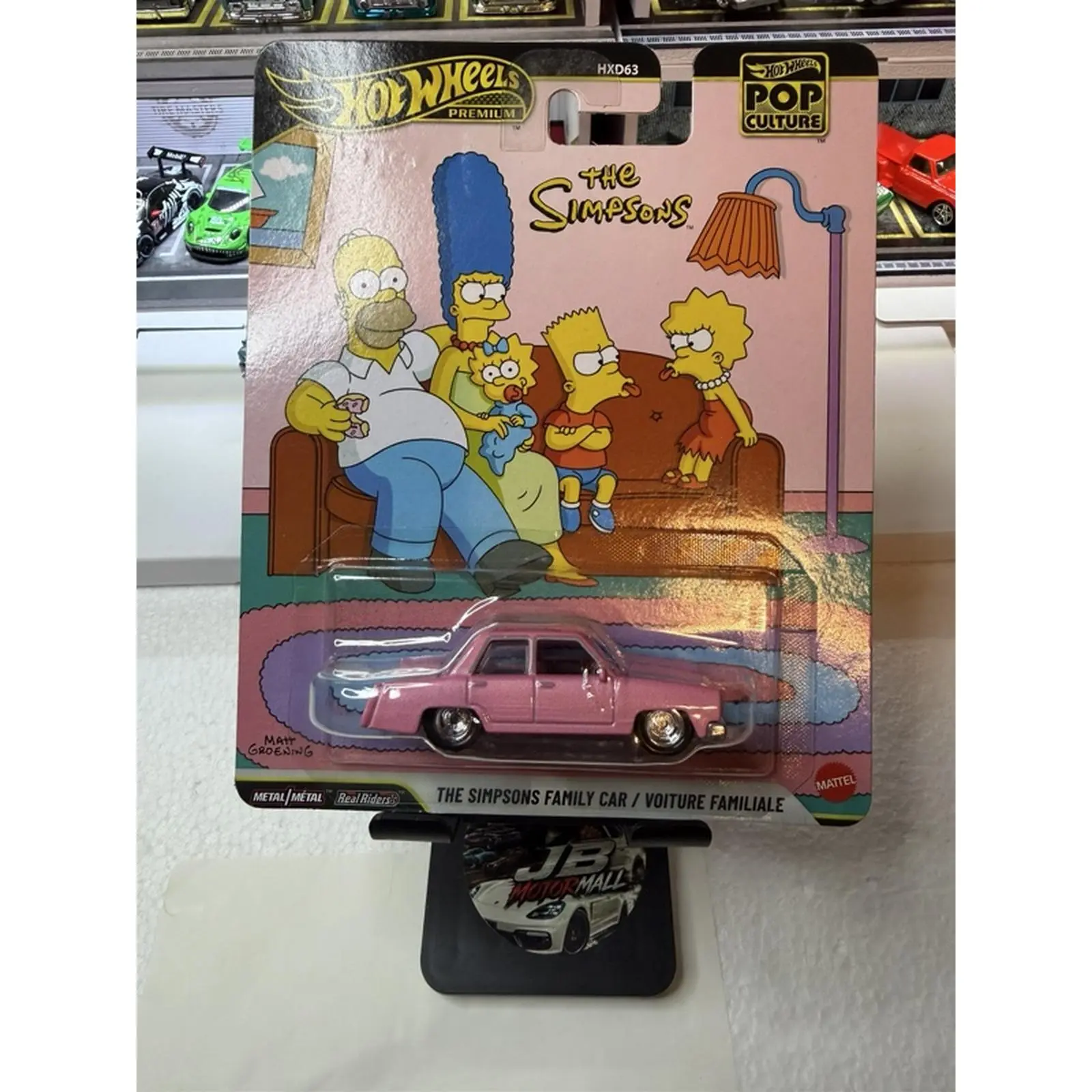Hot Wheels The Simpsons Family Car Pink Model Car Collectible Toy for Kids and Collectors