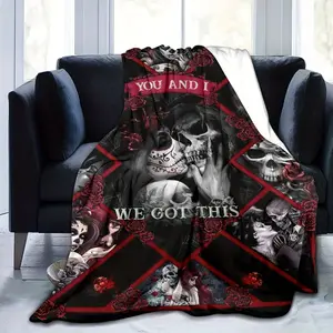 Halloween Couple Skull Print Flannel Blanket - Gothic Romance Design with Red Roses & "YOU AND I WE GOT THIS" Text, All-Season Soft Throw for Bed, Sofa, Office, Camping - Unique Gift for Couples, Halloween Blanket, Edgy Aesthetic Decor
