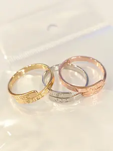 The geometric letter ring has an adjustable opening and is suitable for daily wear, vacation dates, and other occasions. It is also a surprising and exquisite small gift.