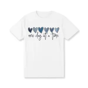 Women's Crew Neck T-Shirt with Geometric Heart Pattern - Casual Style, Short Sleeve, Regular Fit, Knit Fabric, Machine Washable, Perfect for All Seasons