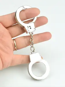 Creative Handcuff Shaped Keychain, Key Chain Holder, Fashionable Keychain for Women & Men, Trendy All-match & Exquisite Keychain for Birthday Gift