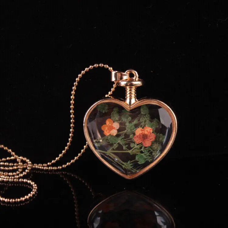 Dried Pressed Flower Necklace Heart Round Shape Glass Pendant Necklace