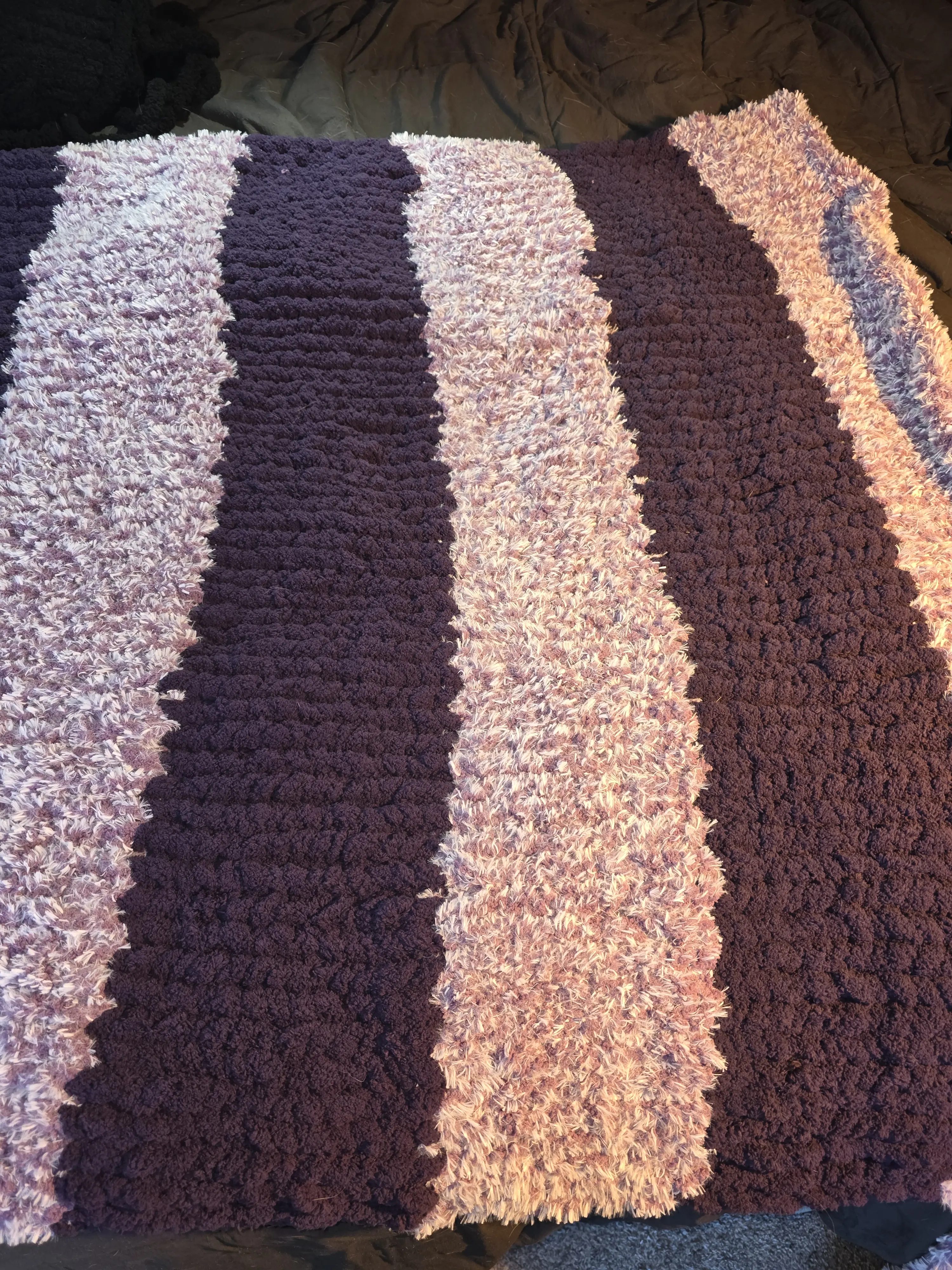 Ultra-Cozy Hand-Knitted Chunky Blanket – Lilac & Eggplant Purple Stripes