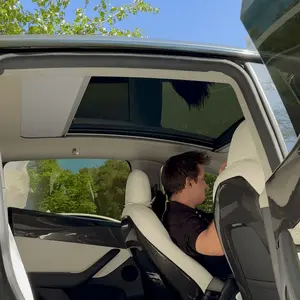 2020-2024 | Model Y Retractable Sunroof Sunshade - Heat Reducing & Light Diffusing