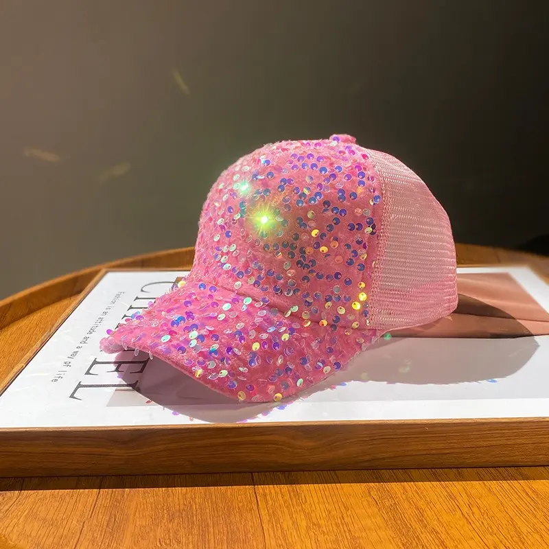 Women's Glittering Sequin Baseball Cap - Black & Gold Sparkling Design - Ideal for Festive Outfits, Events