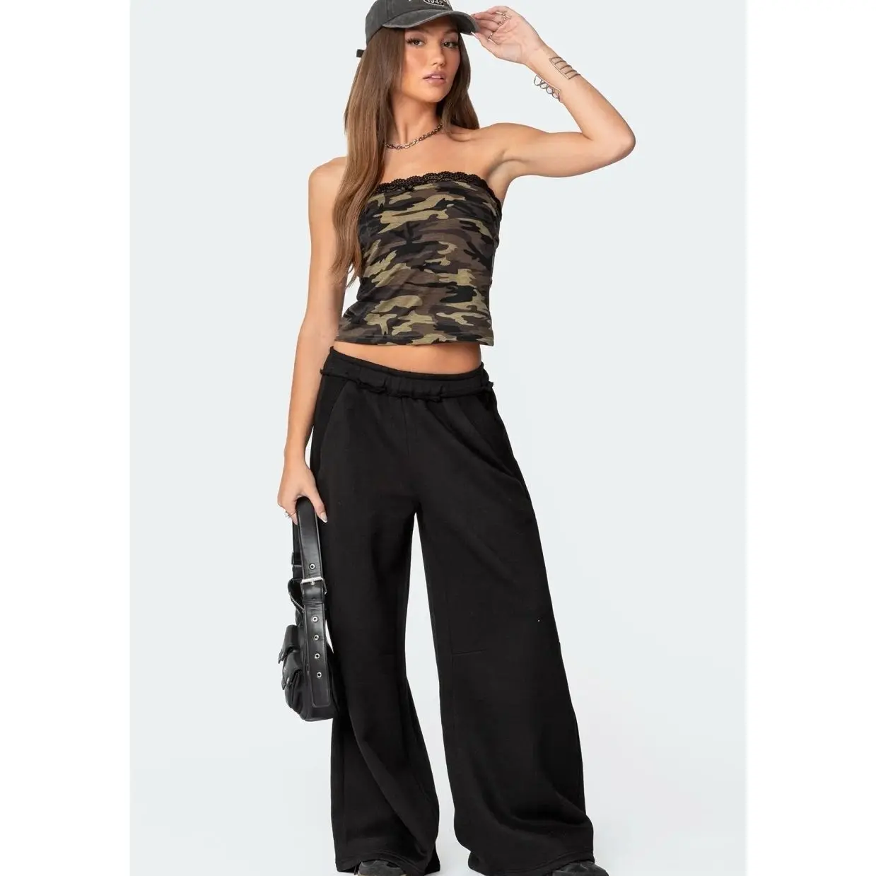 Edikted Kori Oversized Sweatpants