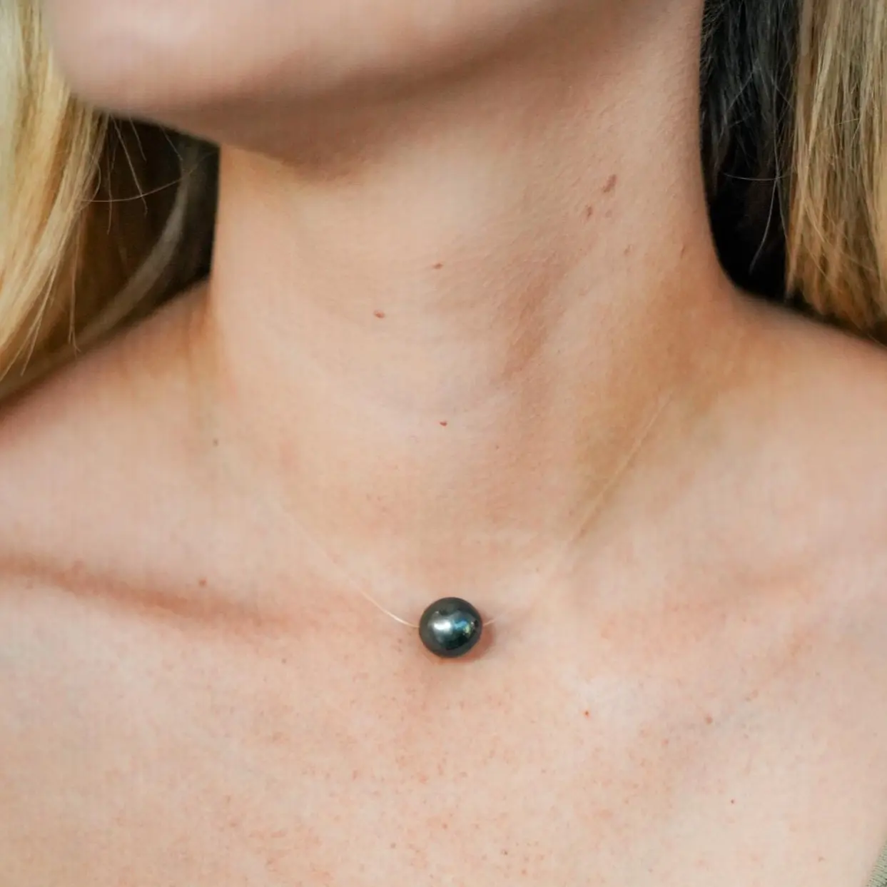 MerMadeGems Single Floating Pearl Necklace