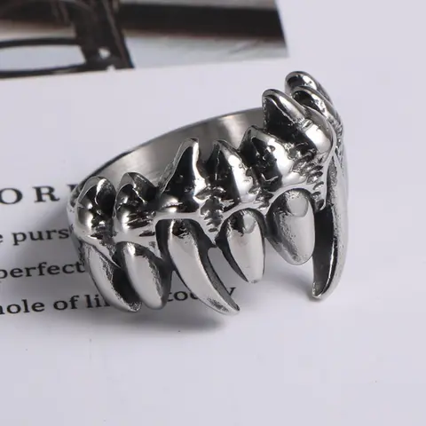 Vintage Skull Design Cuff Ring, Punk Style Stainless Steel Ring, Fashion Jewelry Accessories for Men & Women, Trendy All-match & Exquisite Jewelry for Birthday Gift, Finger Rings