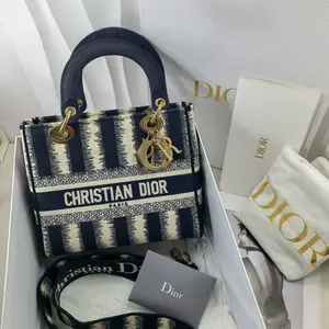Pre-owned DIOR As Shown As Shown CHRISTIAN GOLD HARDWARE SHOULDER BAG