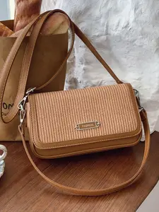 Women's leopard print armpit bag, a unique and minimalist handbag, Crossbody Bags, versatile and exquisite, with a unique and stylish style. It is perfect for work, business, commuting, photography, dating, and gatherings, Crossbody Purses Bag