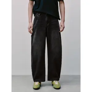 URBAN REVIVO 2026 Spring Women's Minimalist Casual Denim Pants - Lyocell-Cotton Fabric, Stitched Design, Slim-Fit Hip-Flared Bottom, Animal Accent, Streetwear, Multi-Size Jeans UUY860006