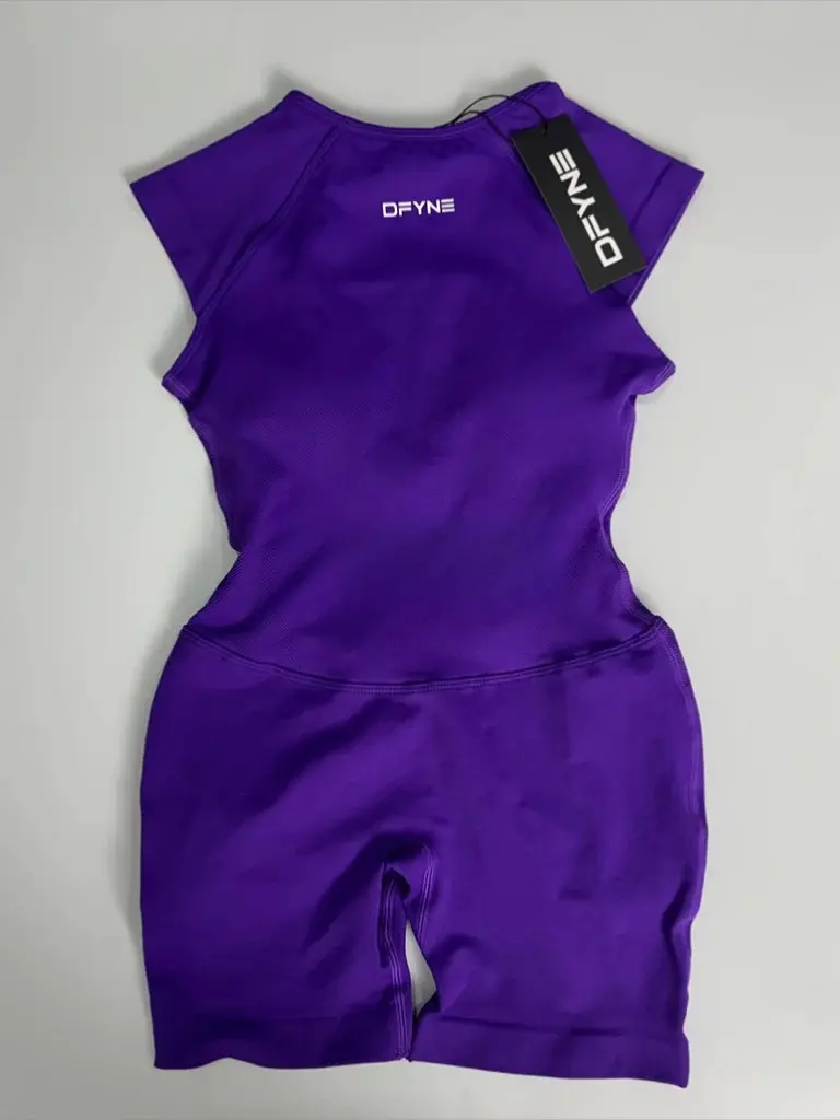 DFYNE Women’s Seamless Cap Sleeve Workout Romper - Ultra Soft Tummy Control Gym Onesie