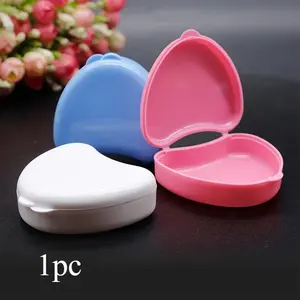 1pc Heart Tooth Retainer Storage Box, Color Plastic Denture Box, Heart Denture Box, Heart Storage Box