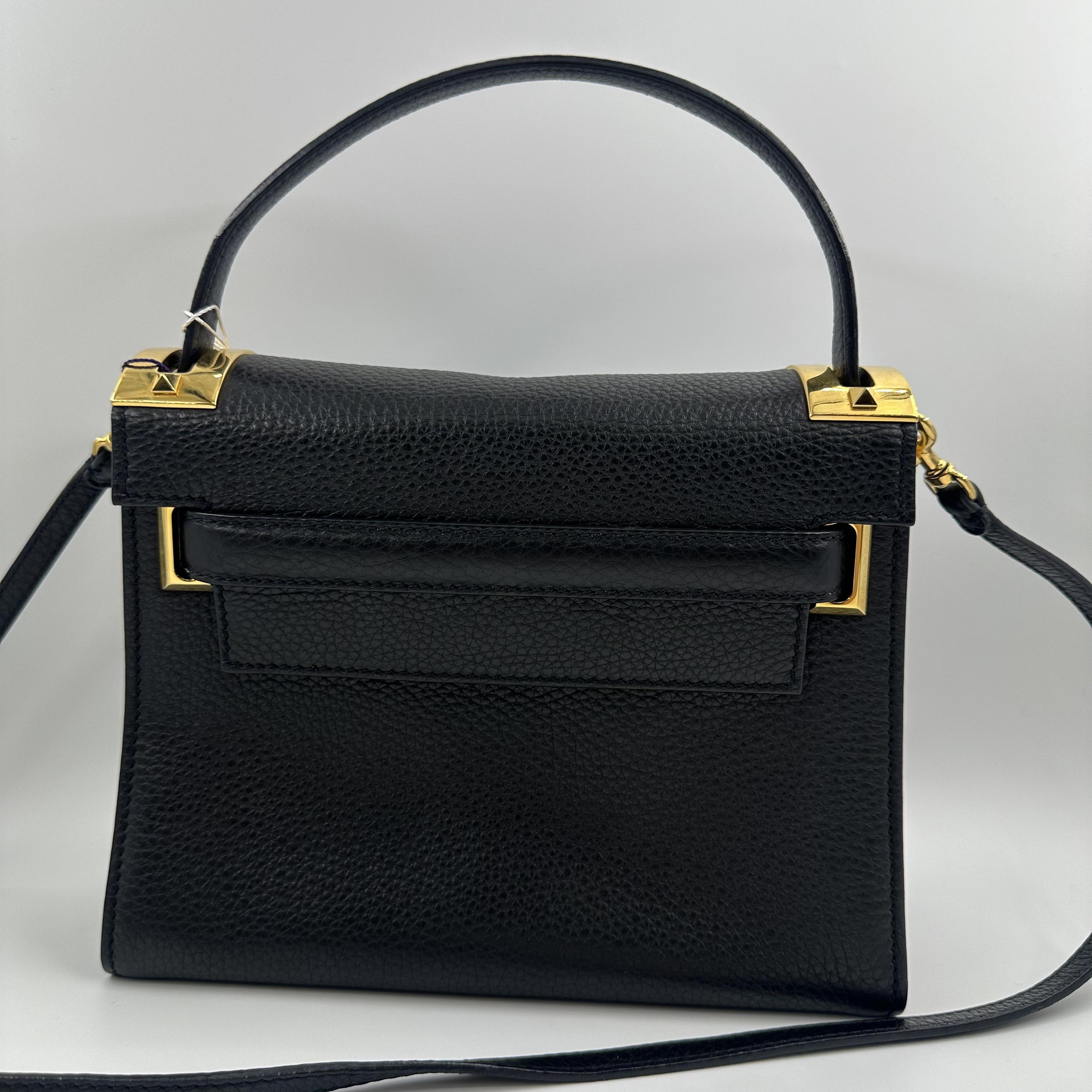 Pre-owned Valentino leather tote shoulder/handbag