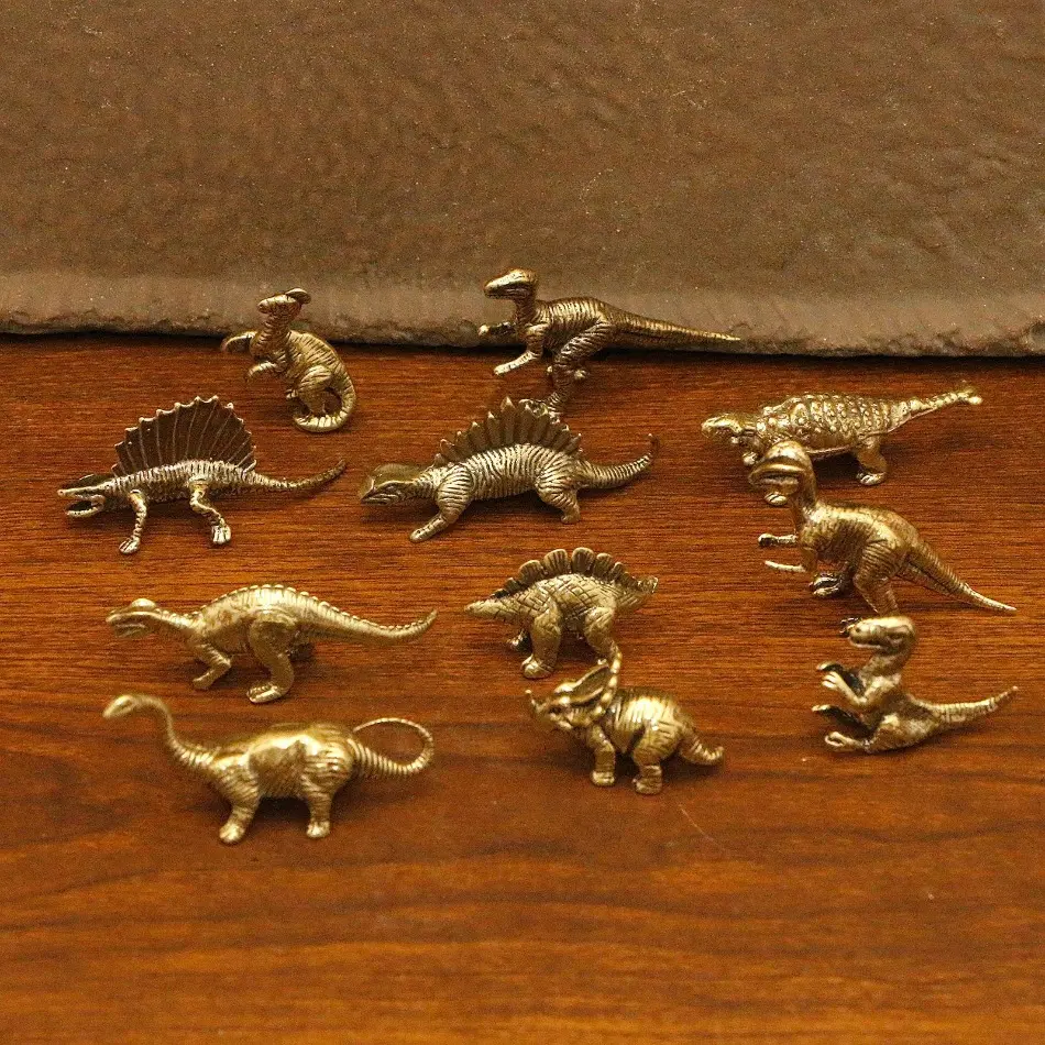 Retro T-Rex Brass Ornament, Antique Chinese Style Mini Sculpture for Desktop Home Decor Collection, Ornaments