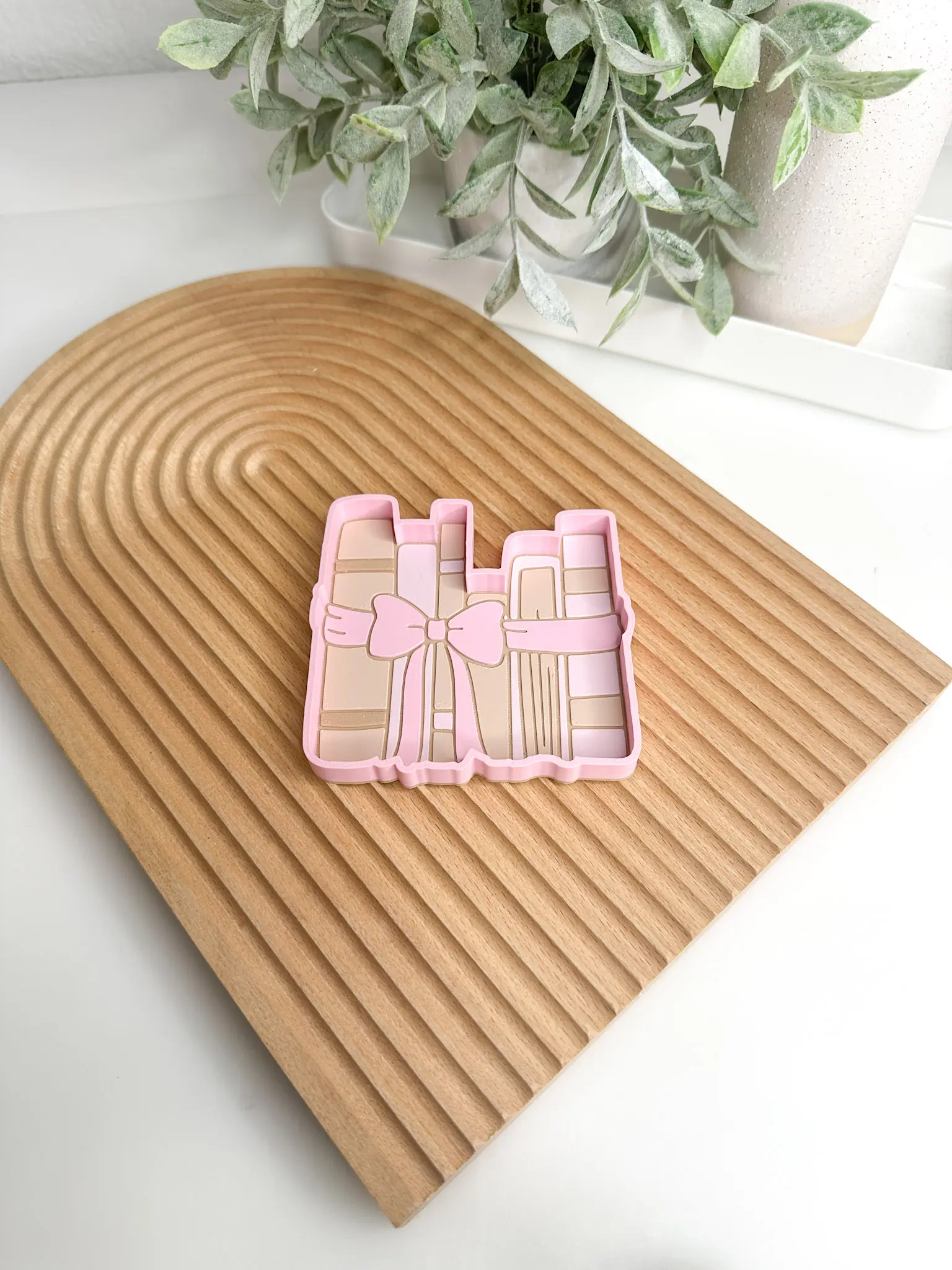 Book Bow Tray Trinket Desk Organizer for Crafts Office Space Organize Small Parts Paper Clips Beads Rhinestones Charms Jewelry Pieces Book Worm