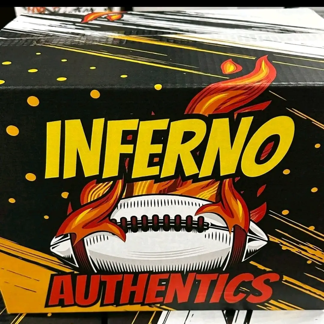 PYD 2 Sports cards and 1 MINI INFERNO BX Autographs Memorabilia.