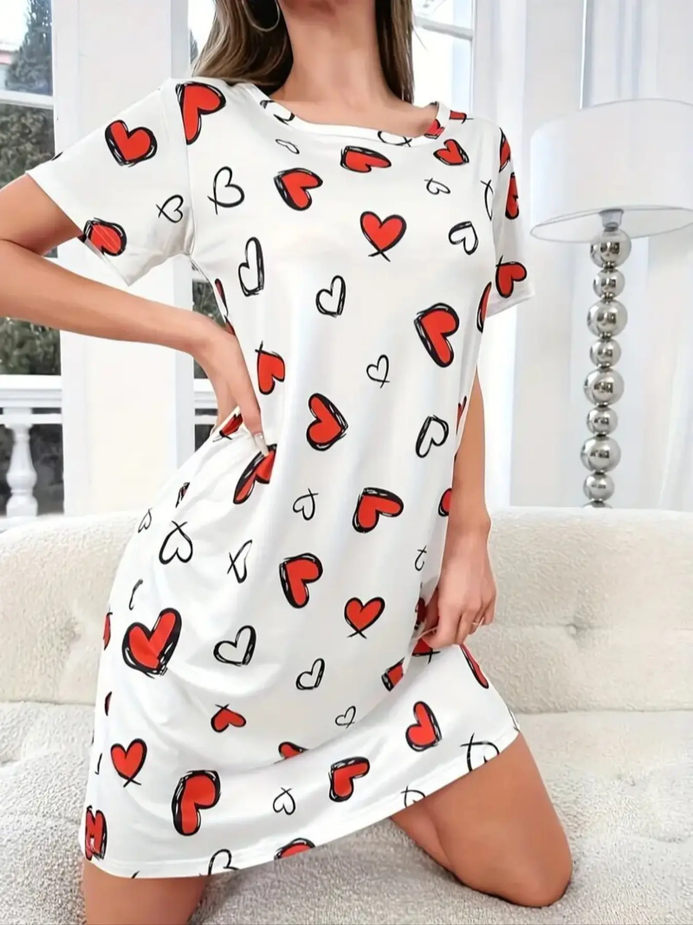 Women's Casual Summer Nightdress, Round Neck Short Sleeve Dress, Full Body Print, Slim-Fit Sleepwear for Spring & Autumn Seasons, Loungewear