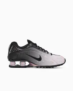 Nike Shox R4 'Sakura' Y2K Pink Cherry Blossom