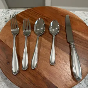 Juego de 5 piezas barrington. Princess house