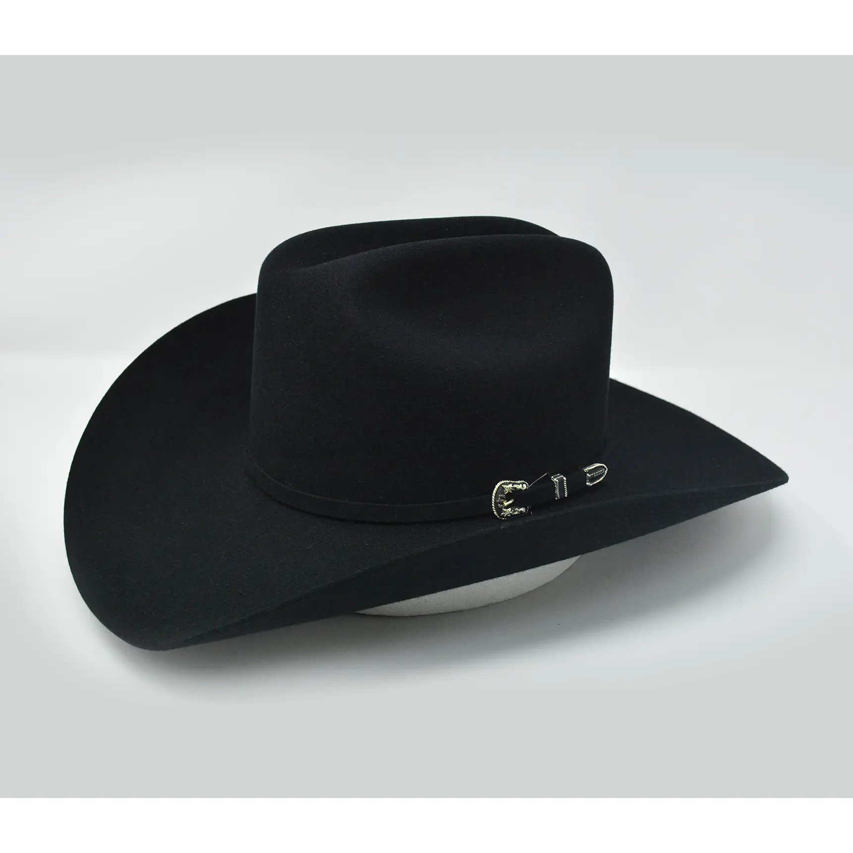 Stetson: 07 Black Skyline 6X (Pre-Shaped Cattleman Crown)