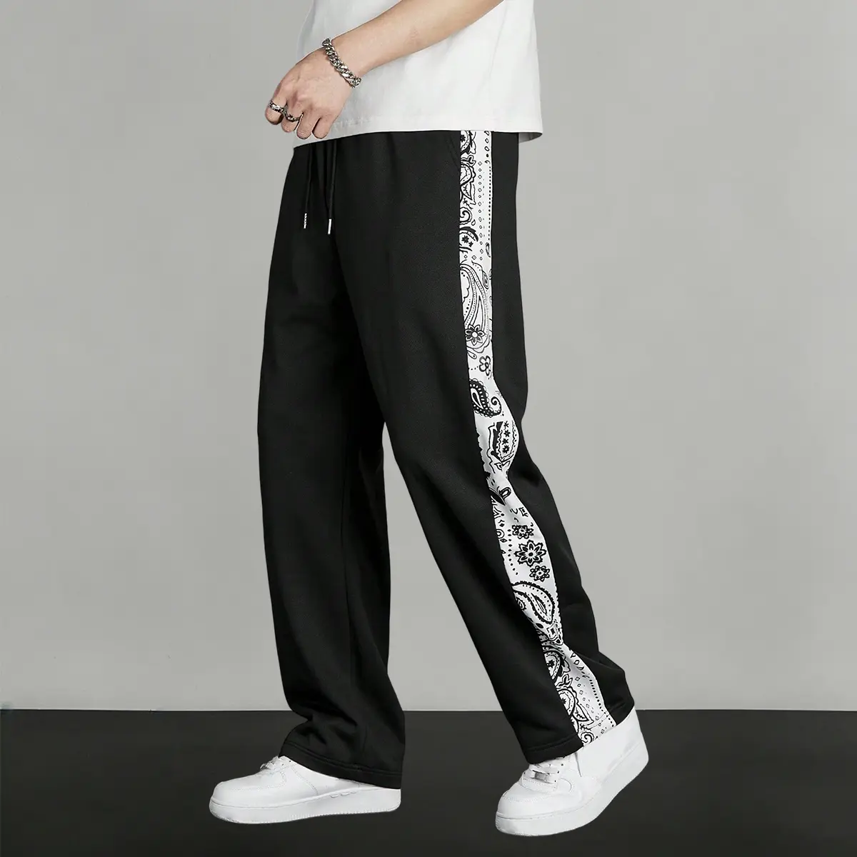 Men's Casual Sweatpants with Side Striped Paisley Print, Loose Fit Polyester Athletic Trousers for Daily Leisure Wear, Elastic Waist, Male