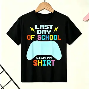 Last Day of Sign My Shirt - Retro Gaming Pixel Art Graphic Black T-Shirt & | Soft Breathable Fabric, Comfortable Short Sleeve & Tees | Graduation Party Gift, Casual Round Neck Top, Playful Design