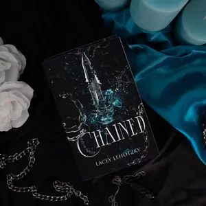 Chained (A Choice of Light and Dark book 1) - Spicy Fae Dark Fantasy Romance Paperback