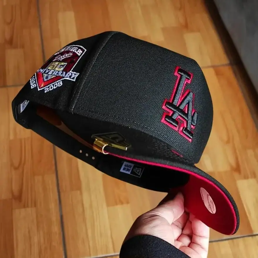 Black New Era Los Angeles Dodgers 9FORTY Curved Brim Baseball Hat - Red Embroidered LA Logo, Red Undervisor, 2026 MLB Collector’s Limited Edition Premium Streetwear Cap for Men, Women