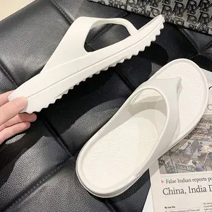 Women's Cloud Slides Flip Flops, Soft Thick Sole Non-Slip Summer Slippers, Comfortable Cushioned Platform Shower Shoes for Beach Pool