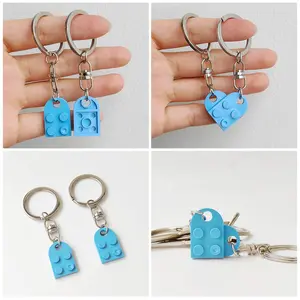 Minimalist  Heart Keychain for Couples Simple Brick Matching Keychains for Boyfriend Girlfriend Husband Wife Express Love Commitment,Fashionable Building Block Keychain