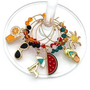 Summer Wine Charms | Fresh Cocktail Moments