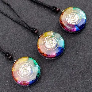 Natural Rainbow Energy 7 Charka Orgonite Sri Yantra Necklace Healing Stone Geometry Crystal Amulet 7 Chakra Pendant Necklace Crystal Chakra
