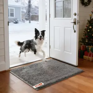 IYPET Super Absorbent Microfiber Dog Door Mat for Muddy Paws, Non Slip Dog Mat Pet Mat Indoor Doormat for Muddy Paw,Chenille Entryway Carpet, Machine Washable Indoor Outdoor Mat, Perfect for Front Inside Door, Bath, and Shower Areas thick comfortable pupp