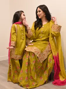 Gulzar-e-Husn (گلزارِ حسن) traditional Pakistani Indian dress for mom and daughter matching.