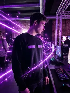 Must-have printed sweatshirt for Minecraft fans | Ideal birthday gift for fans | Trendy casual top | Comfortable unisex streetwear