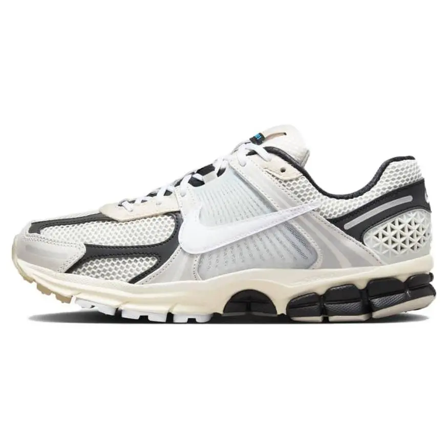 Nike Zoom Vomero 5 Supersonic Light Bone Black Trendy Comfort Low Top Commuter Running Shoes Unisex FN7649-110