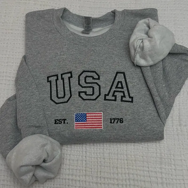 USA embroidered Fourth of July sweatshirt/ Fourth of July outfit/ Fourth of July sweatshirt/ USA sweatshirt/ America sweatshirt embroidered